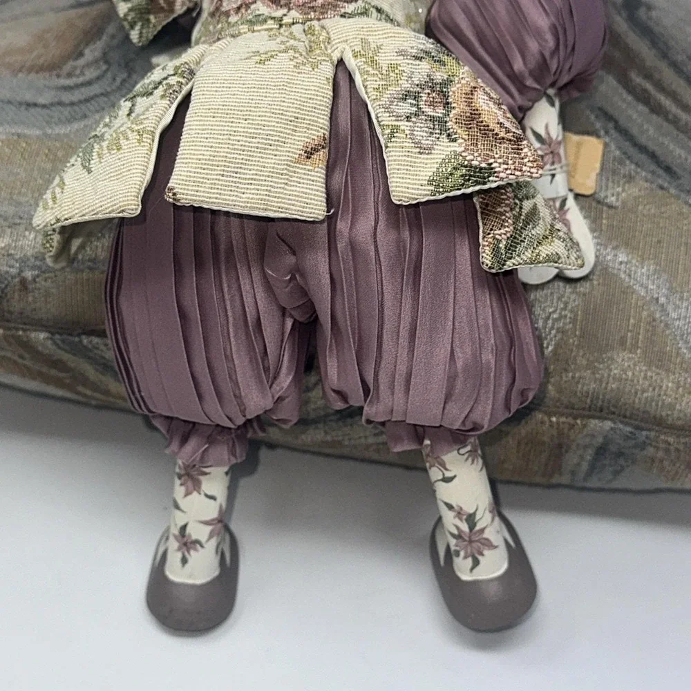 Vlasta Art Doll Pat Thompson 1986 Signed 18
